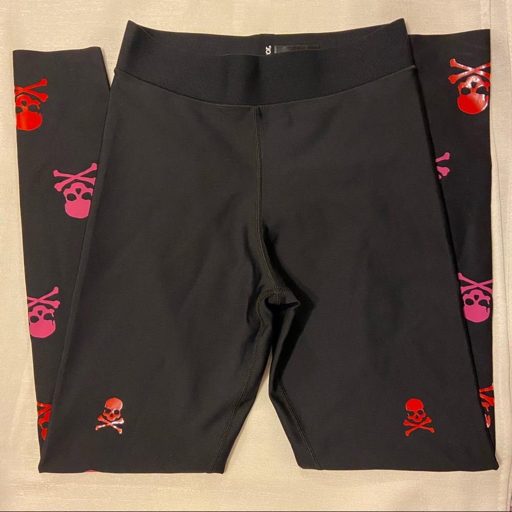 ULTRACOR x SoulCycle Skull Leggings Size Medium - Picture 3 of 7